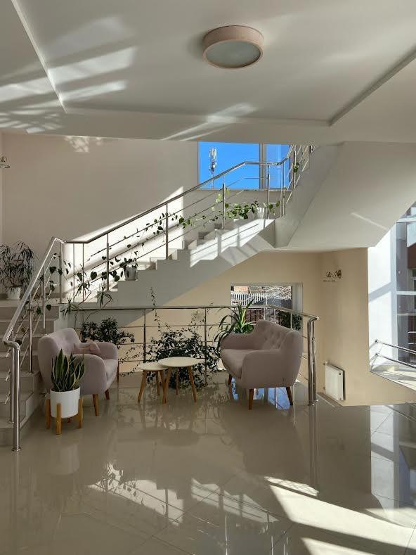 Готель Едем Hadiach Exterior foto